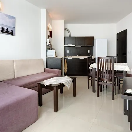 Apartment Comfortable 4pers. In Atlantis &